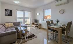 Dvosoban stan, Crikvenica, prodaja, 215000 €, 58 m2