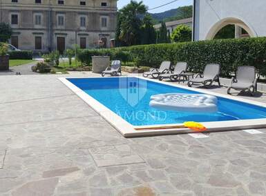 Kuca, Oprtalj, prodaja, 470000 €, 400 m2