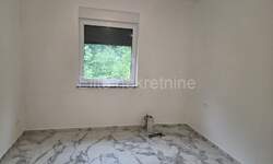 Trosoban stan, Matulji, Jurdani, prodaja, 330000 €, 73 m2