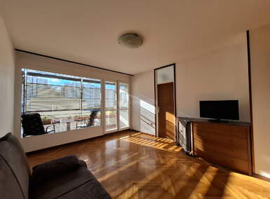 Jednoiposoban stan, Split, prodaja, 299000 €, 66 m2