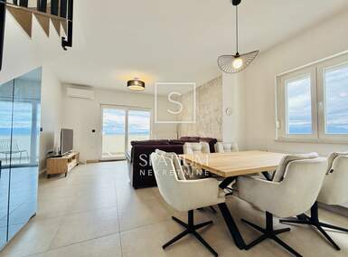 Trosoban stan, Kostrena, najam, 1400 €, 75 m2