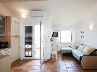 Dvosoban stan, Rovinj, prodaja, 210000 €, 44 m2