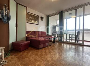 Cetvorosoban stan, Rijeka, Hosti, prodaja, 235000 €, 74 m2