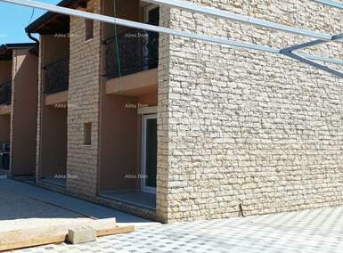 Kuca, Rovinj, prodaja, 1030000 €, 770 m2