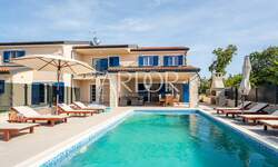 Kuca, Dobrinj, Kras, prodaja, 1250000 €, 320 m2