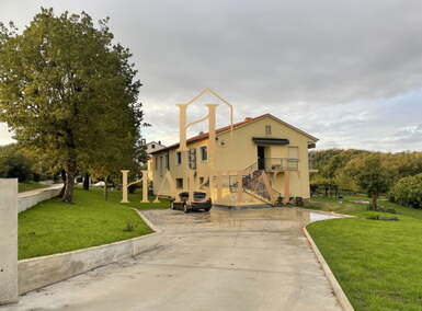 Kuca, Pazin, prodaja, 1350000 €, 610 m2