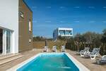Kuca, Fažana, prodaja, 1100000 €, 300 m2