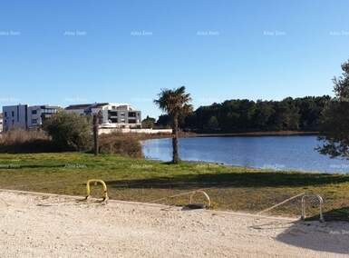 Trosoban stan, Medulin, prodaja, 285000 €, 74 m2