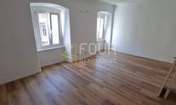 Poslovni prostor, Rijeka, Centar, najam, 1200 €, 66 m2