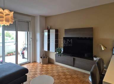 Dvosoban stan, Umag, prodaja, 199000 €, 48 m2