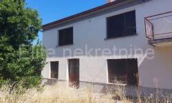Kuca, Bakar, Hreljin, prodaja, 113000 €, 193 m2