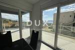Trosoban stan, Novi Vinodolski, Smokvica Krmpotska, prodaja, 330000 €, 78 m2