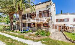 Dvosoban stan, Medulin, Premantura, prodaja, 260000 €, 100 m2