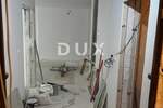Trosoban stan, Pula, Centar, prodaja, 320000 €, 75 m2