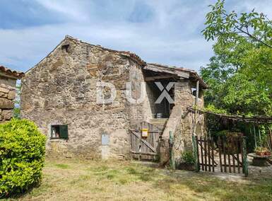 Kuca, Cerovlje, prodaja, 1 €, 200 m2