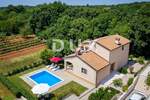 Kuca, Sveti Lovreč, prodaja, 450000 €, 140 m2