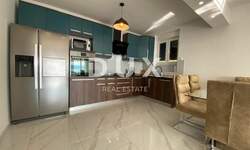 Trosoban stan, Lovran, prodaja, 290500 €, 68 m2
