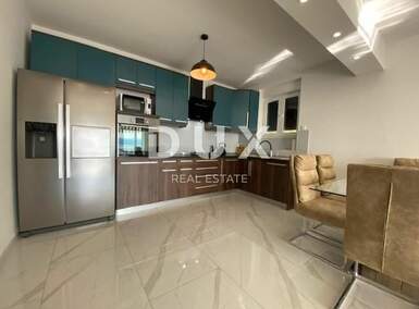 Trosoban stan, Lovran, prodaja, 290500 €, 68 m2
