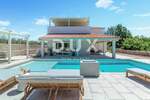 Kuca, Barban, prodaja, 1240000 €, 322 m2