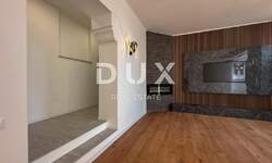 Cetvorosoban stan, Opatija, Opatija - Centar, prodaja, 600000 €, 153 m2