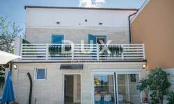 Kuca, Poreč, prodaja, 365000 €, 150 m2