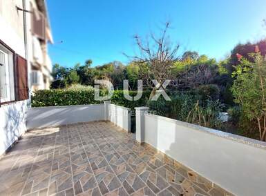 Trosoban stan, Labin, prodaja, 190000 €, 51 m2