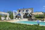Kuca, Motovun, prodaja, 690000 €, 198 m2