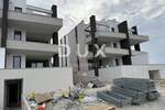 Trosoban stan, Pag, Šimuni, prodaja, 349890 €, 116 m2