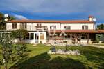 Kuca, Novigrad, prodaja, 960000 €, 370 m2