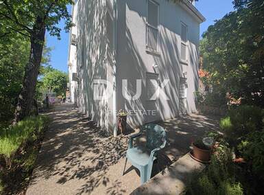 Dvosoban stan, Omišalj, Njivice, prodaja, 160000 €, 42 m2