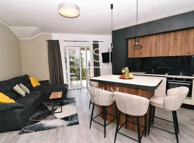 Dvosoban stan, Opatija, Opatija - Centar, prodaja, 410000 €, 55 m2