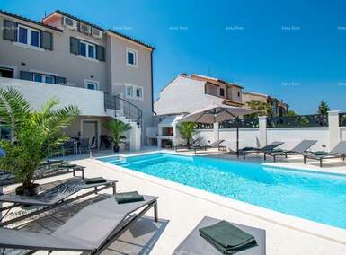 Kuca, Medulin, Banjole, prodaja, 670000 €, 300 m2