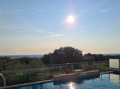Jednosoban stan, Umag, prodaja, 252350 €, 64 m2