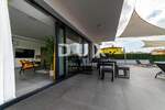 Kuca, Poreč, prodaja, 835000 €, 204 m2