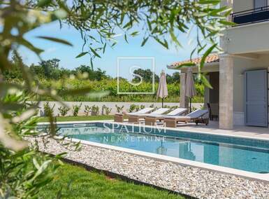 Kuca, Labin, prodaja, 650000 €, 170 m2