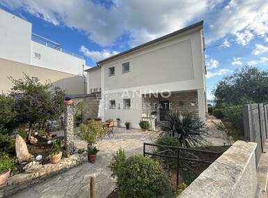 Kuca, Sukošan, prodaja, 680000 €, 240 m2
