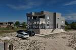 Kuca, Benkovac, Donje Biljane, prodaja, 500000 €, 350 m2