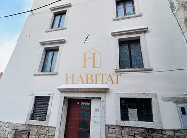 Kuca, Buje, prodaja, 300000 €, 186 m2